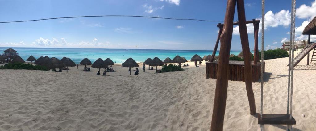 777 Lenderman Hostal 777 Cancún Kültér fotó